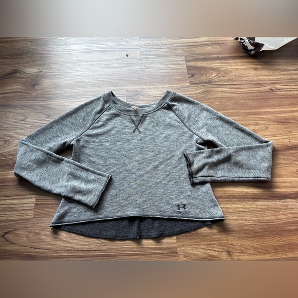Grey cropped long sleeve - Picture 1 of 3